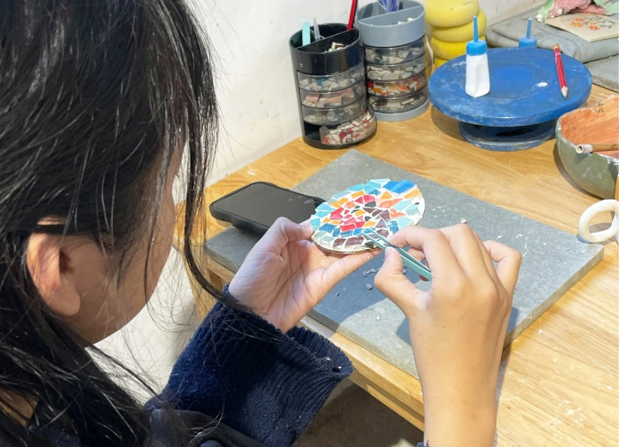 Mosaic Art Workshop with English-Speaking Instructor in Hanoi